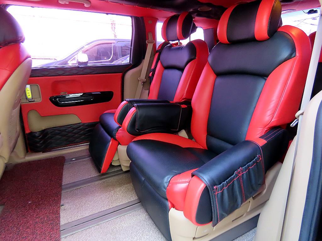 KIA Carnival - Vista 6