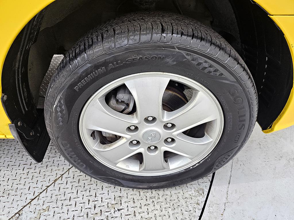 HYUNDAI Starex 2015 Amarillo - Importación desde Corea - HF Imports Iquique - Foto 20