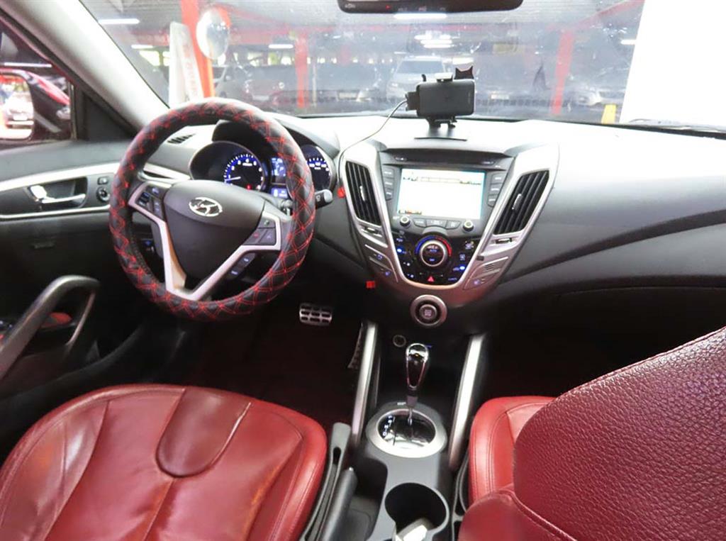 HYUNDAI Veloster - Vista 7