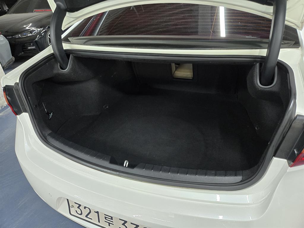 KIA K7 2017 Blanco - Importación desde Corea - HF Imports Iquique - Foto 17