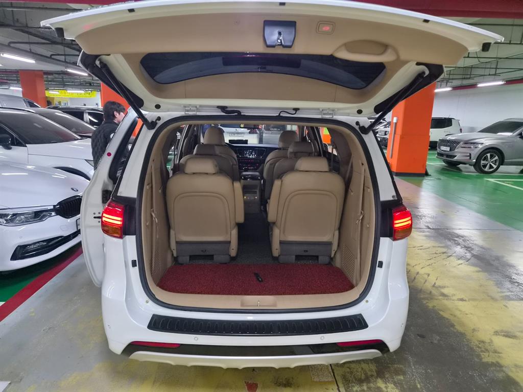 KIA Carnival 2016 Blanco - Importación desde Corea - HF Imports Iquique - Foto 20