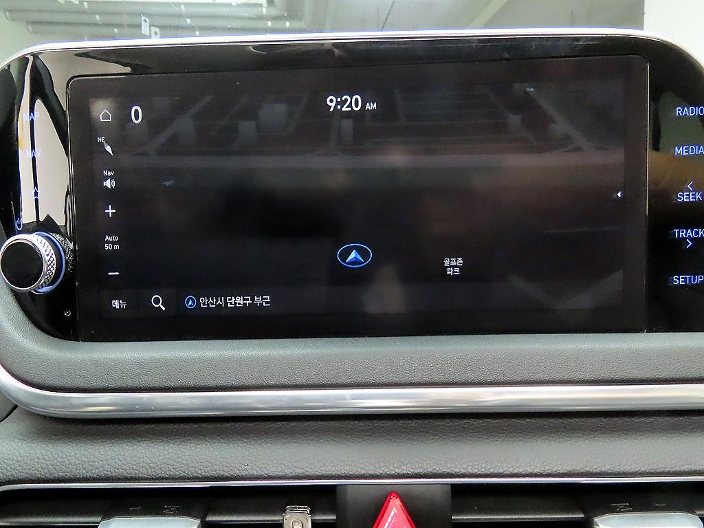 HYUNDAI Sonata - Vista 9