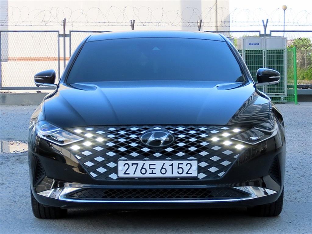 HYUNDAI Grandeur 2022 Negro - Importación desde Corea - HF Imports Iquique - Foto 1
