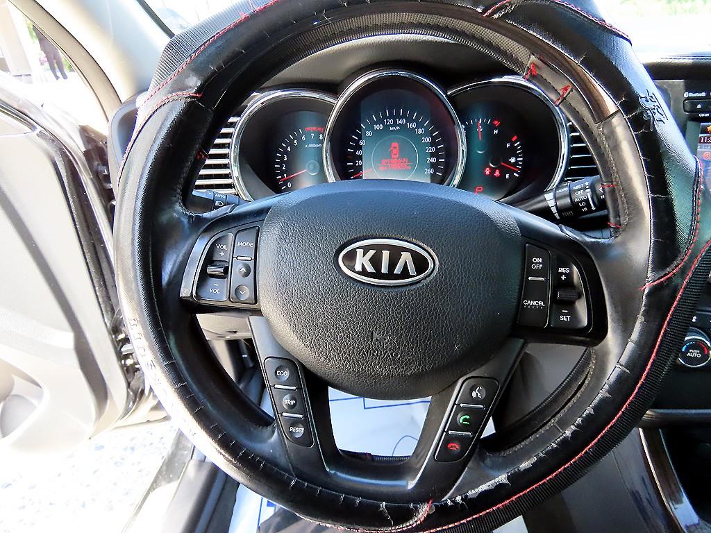 KIA K5 - Vista 8