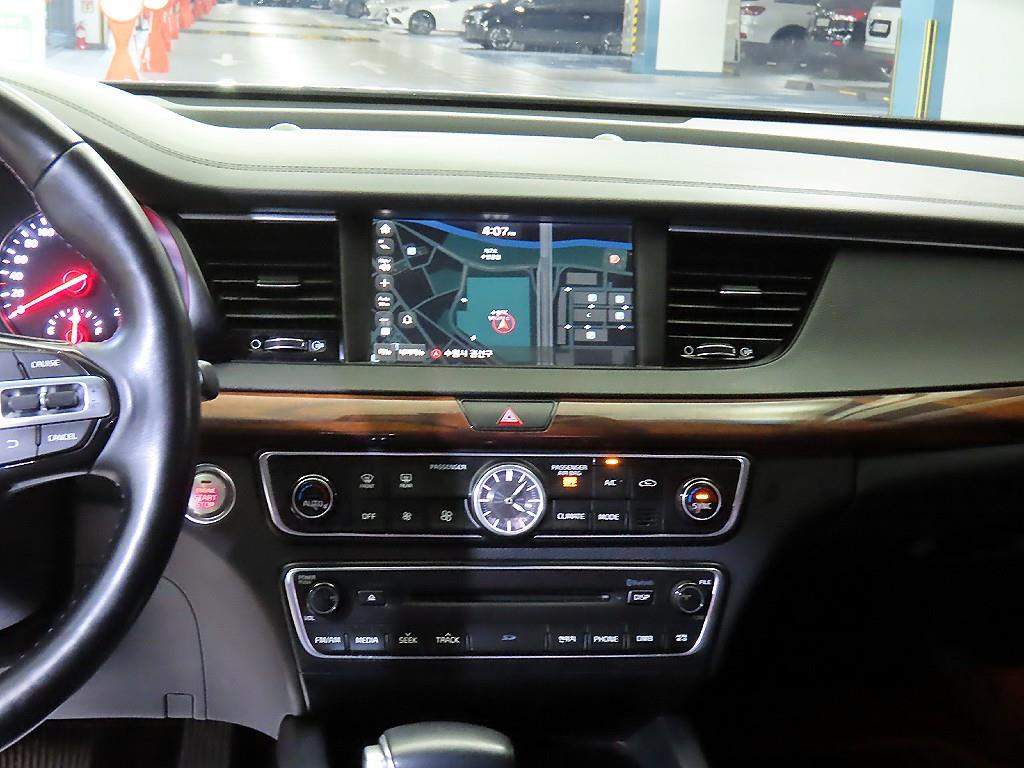 KIA K7 - Vista 11