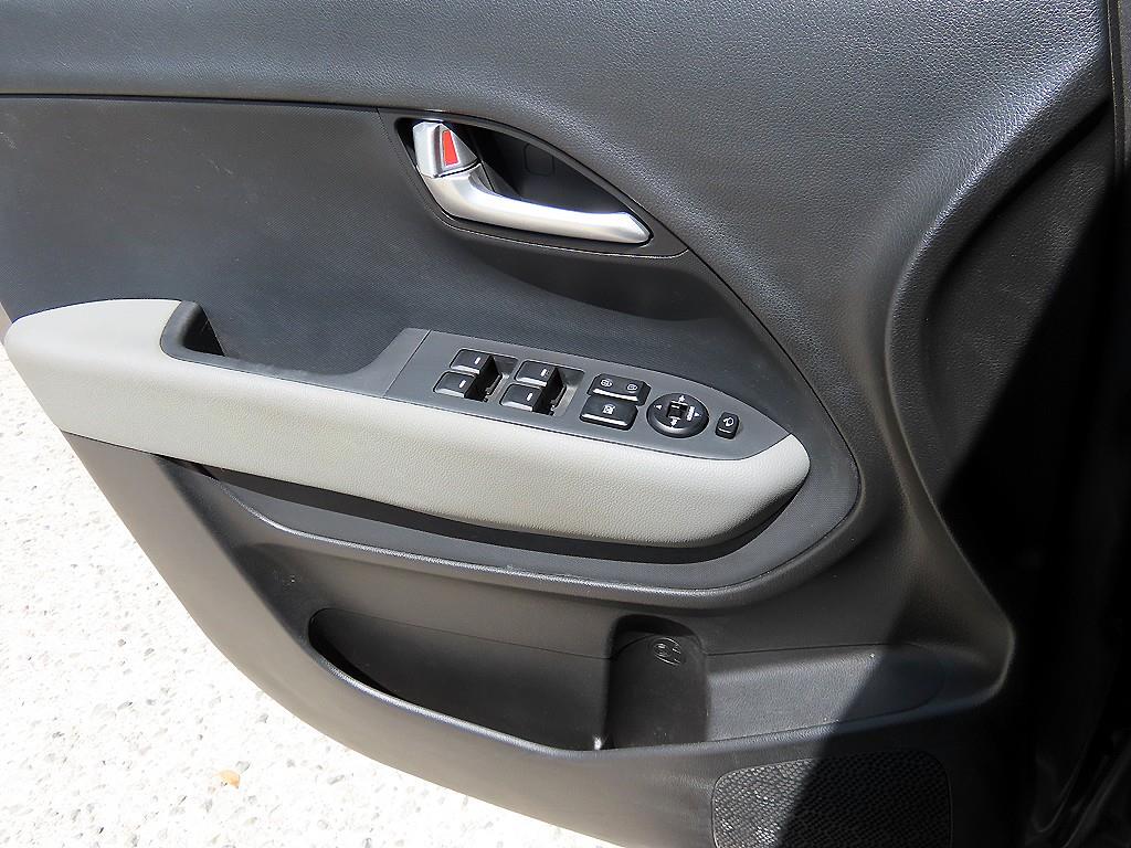 KIA Ray - Vista 11
