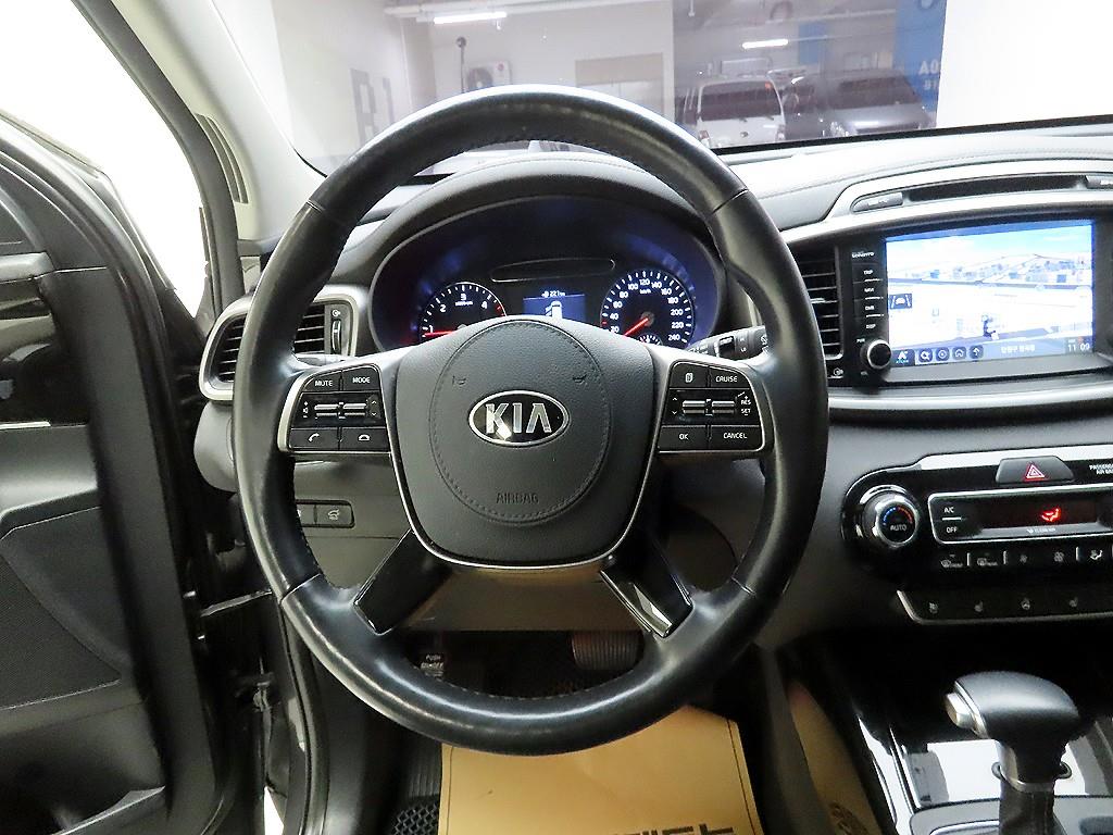 KIA Sorento - Vista 6