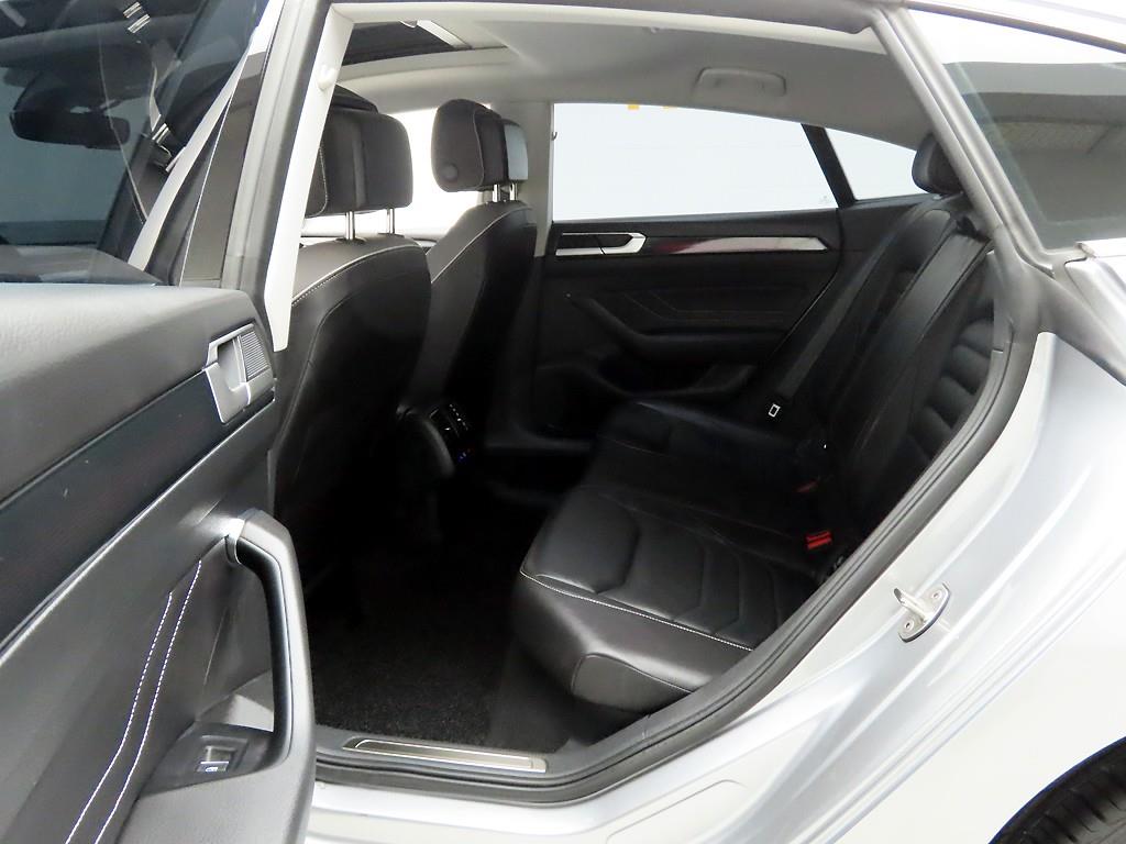 Volkswagen Arteon 2023 Gris - Importación desde Corea - HF Imports Iquique - Foto 13