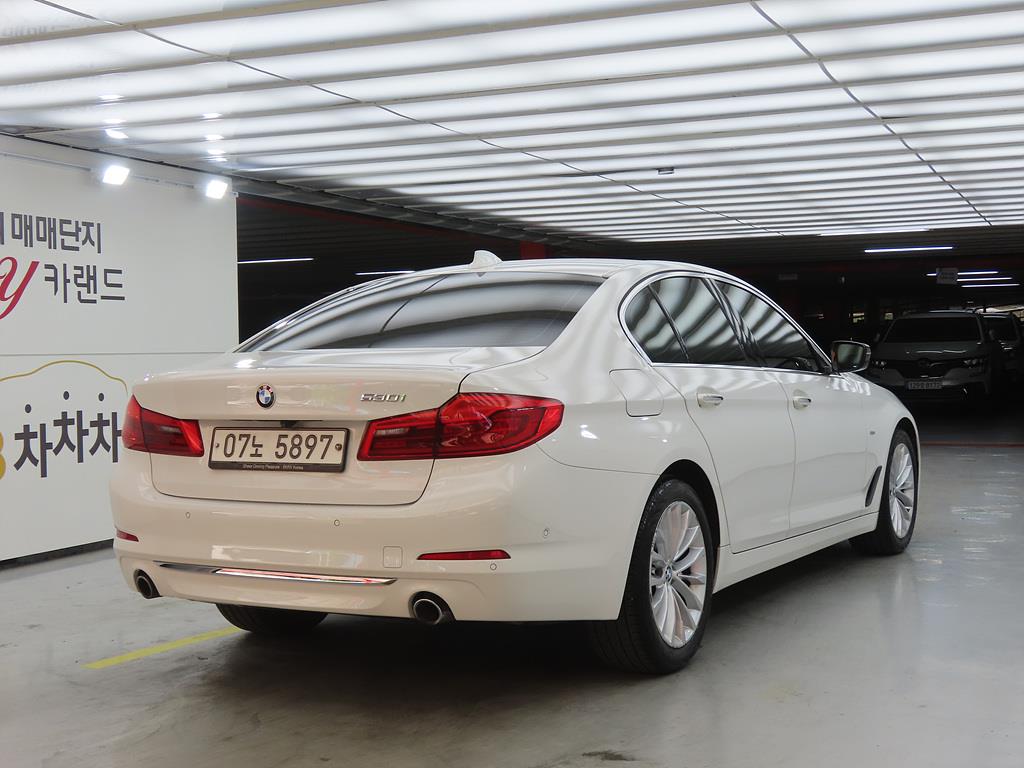 BMW 5 Series - Vista 6