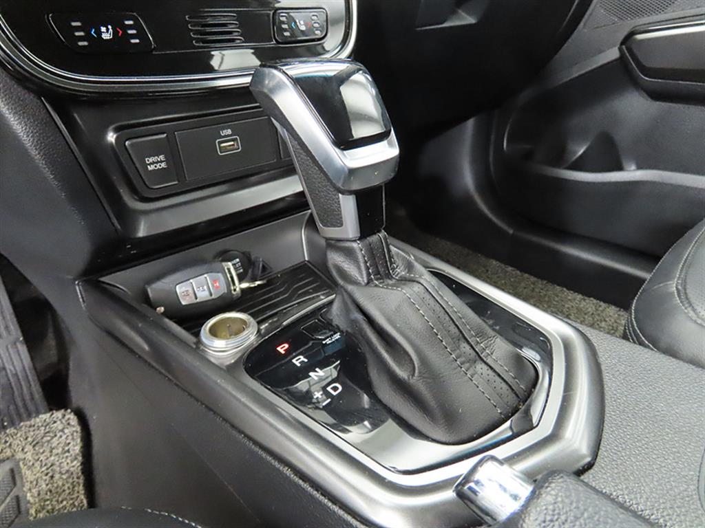 Ssangyong Tivoli - Vista 11