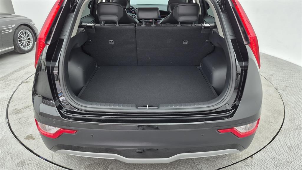 KIA Niro 2024 Negro - Importación desde Corea - HF Imports Iquique - Foto 17