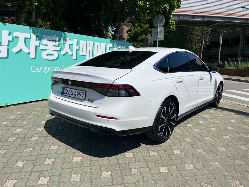 Honda Accord - Vista 4