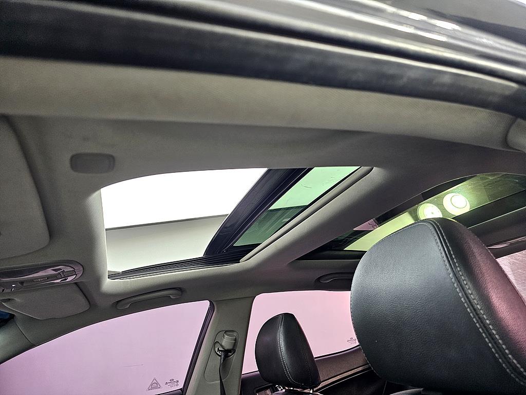 KIA K5 - Vista 12