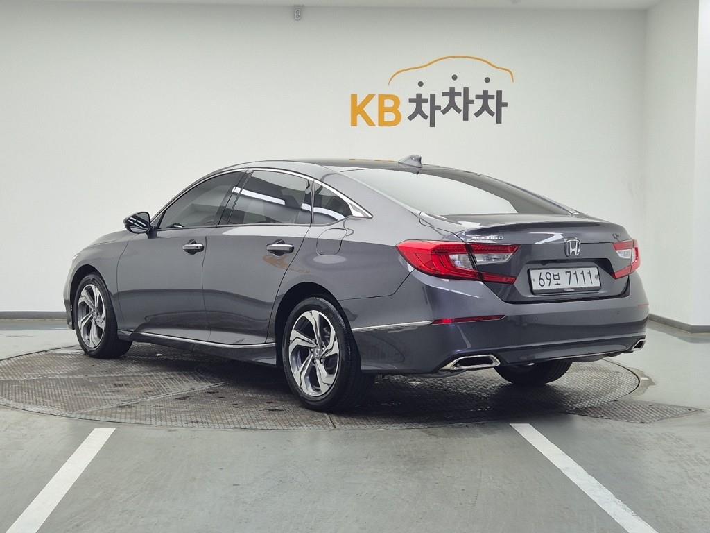 Honda Accord - Vista 3