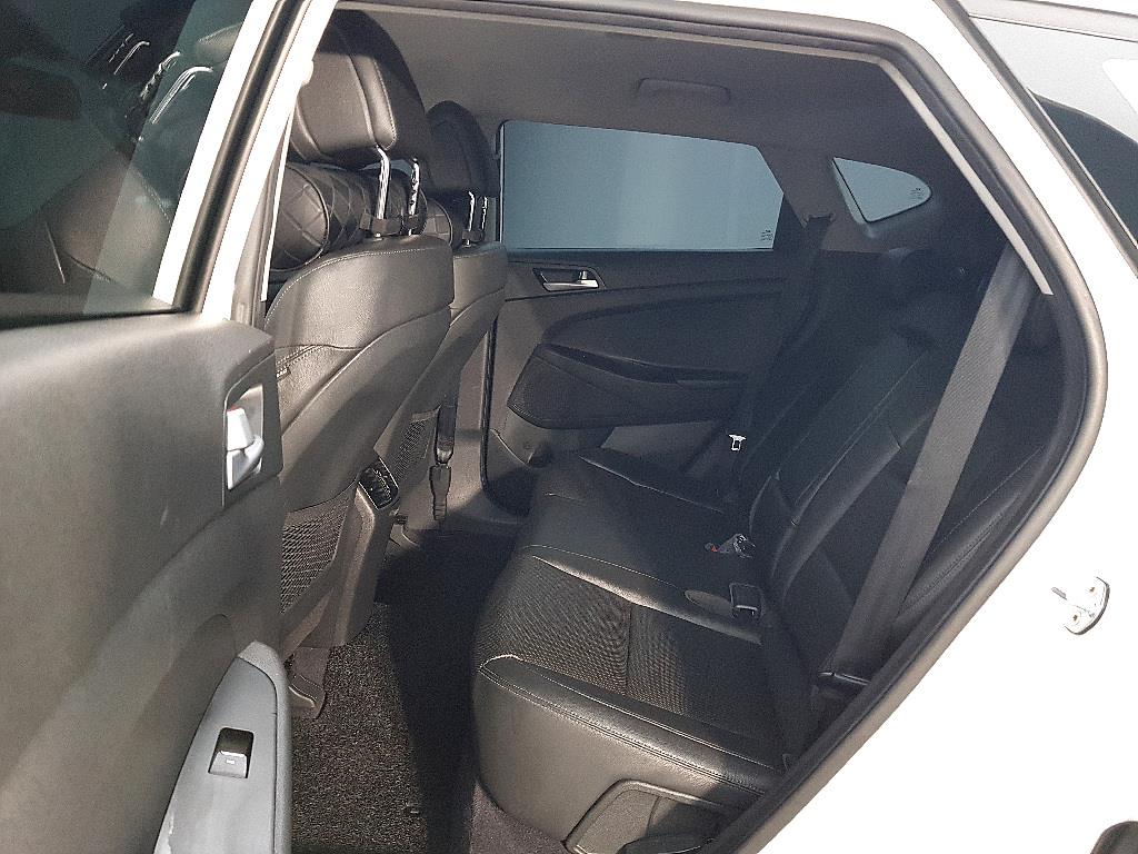 HYUNDAI Tucson - Vista 9