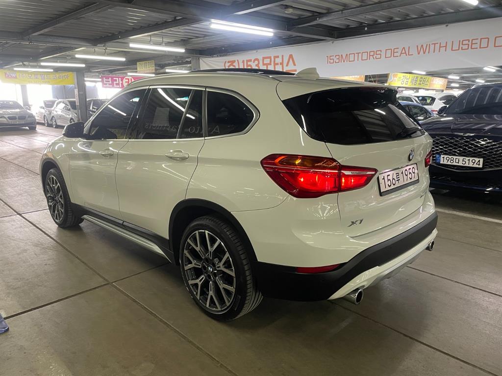 BMW X1 - Vista 4