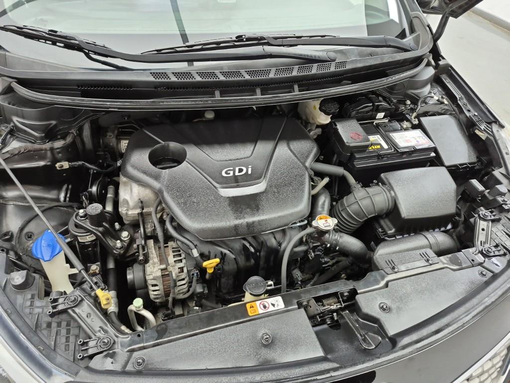 KIA K3 - Vista 6