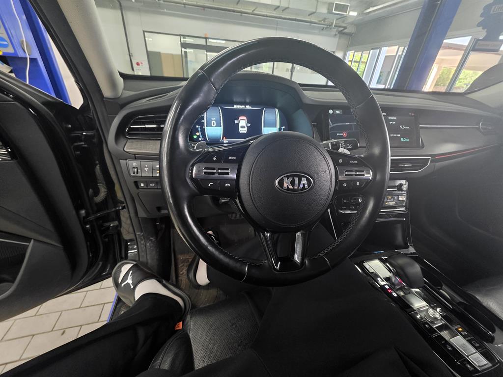 KIA K7 - Vista 10
