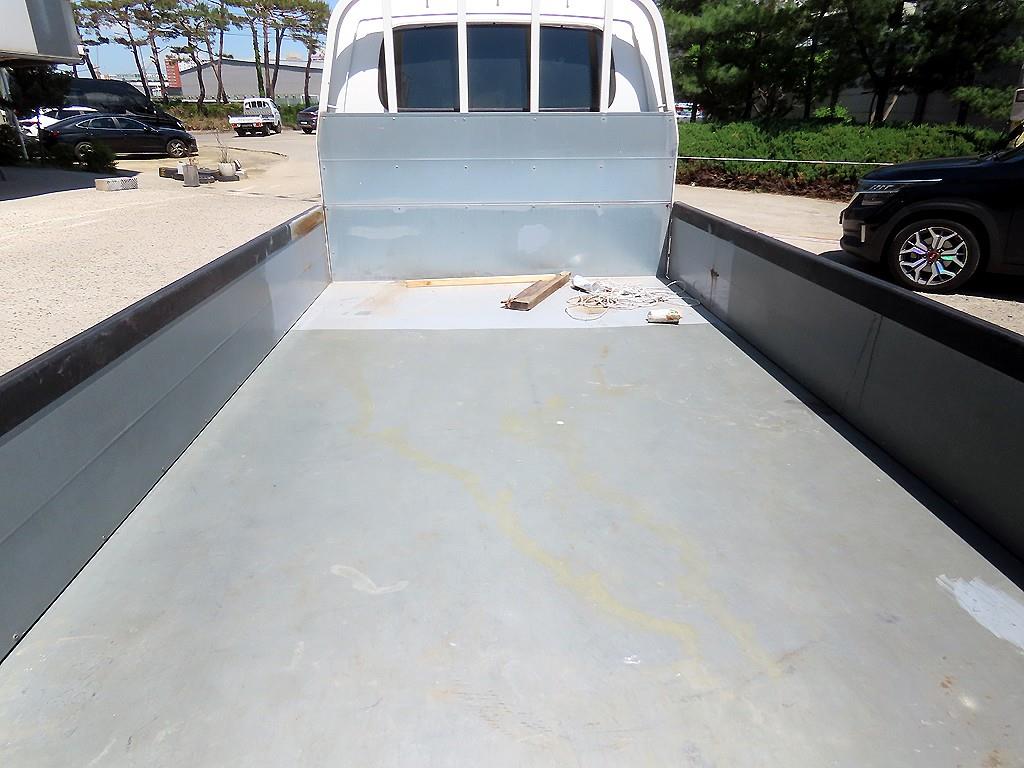 Small Truck Cargo (small) - Vista 5