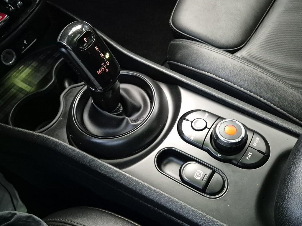 Mini Clubman - Vista 8