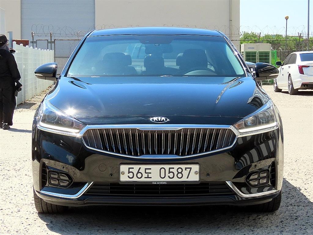 KIA K7 2016 Negro - Importación desde Corea - HF Imports Iquique - Foto 1
