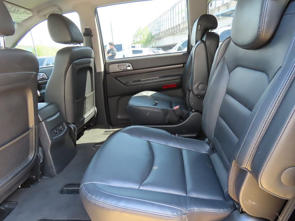 Ssangyong Korando - Vista 7