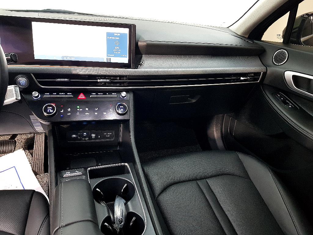 HYUNDAI Sonata - Vista 10
