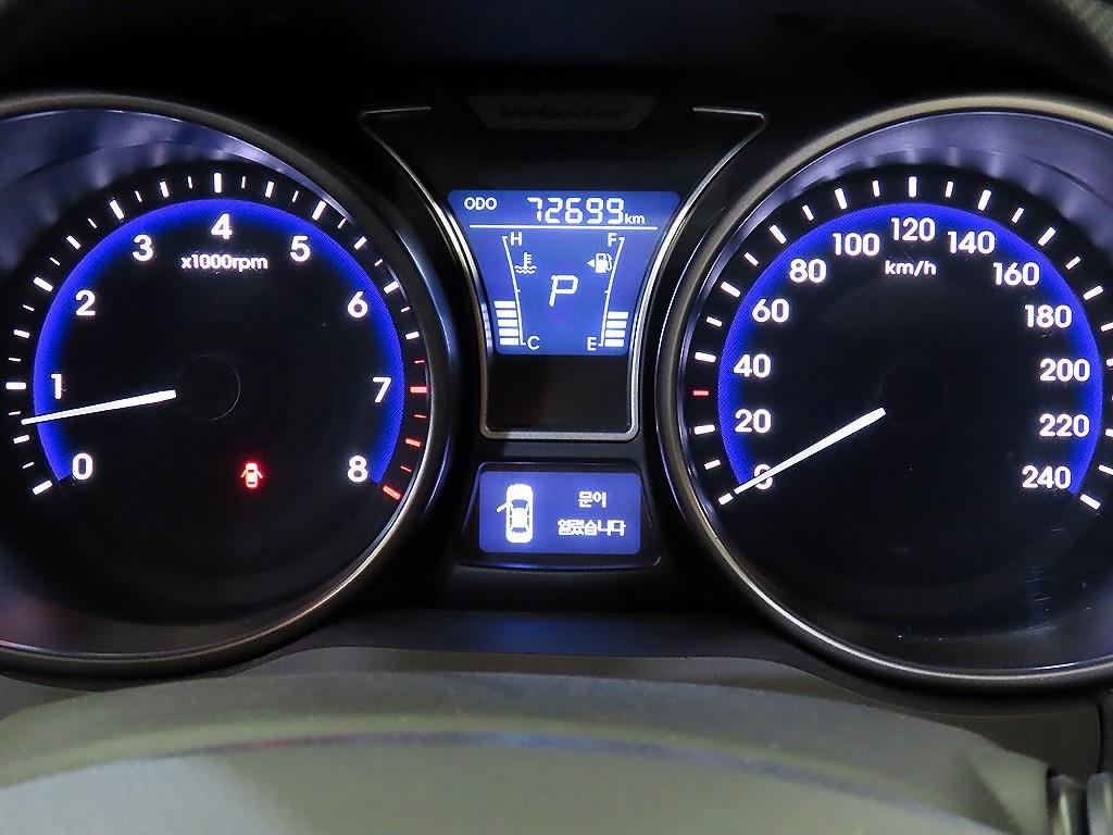 HYUNDAI Veloster - Vista 9