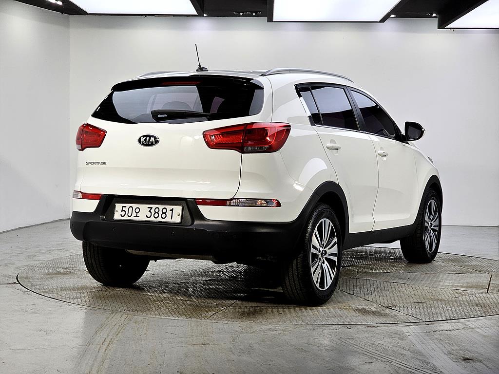 KIA Sportage - Vista 4