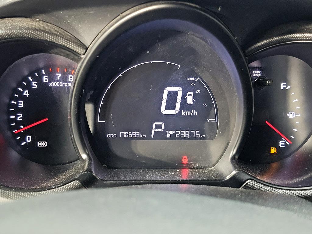 KIA Ray - Vista 7