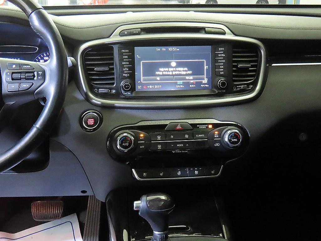 KIA Sorento - Vista 11
