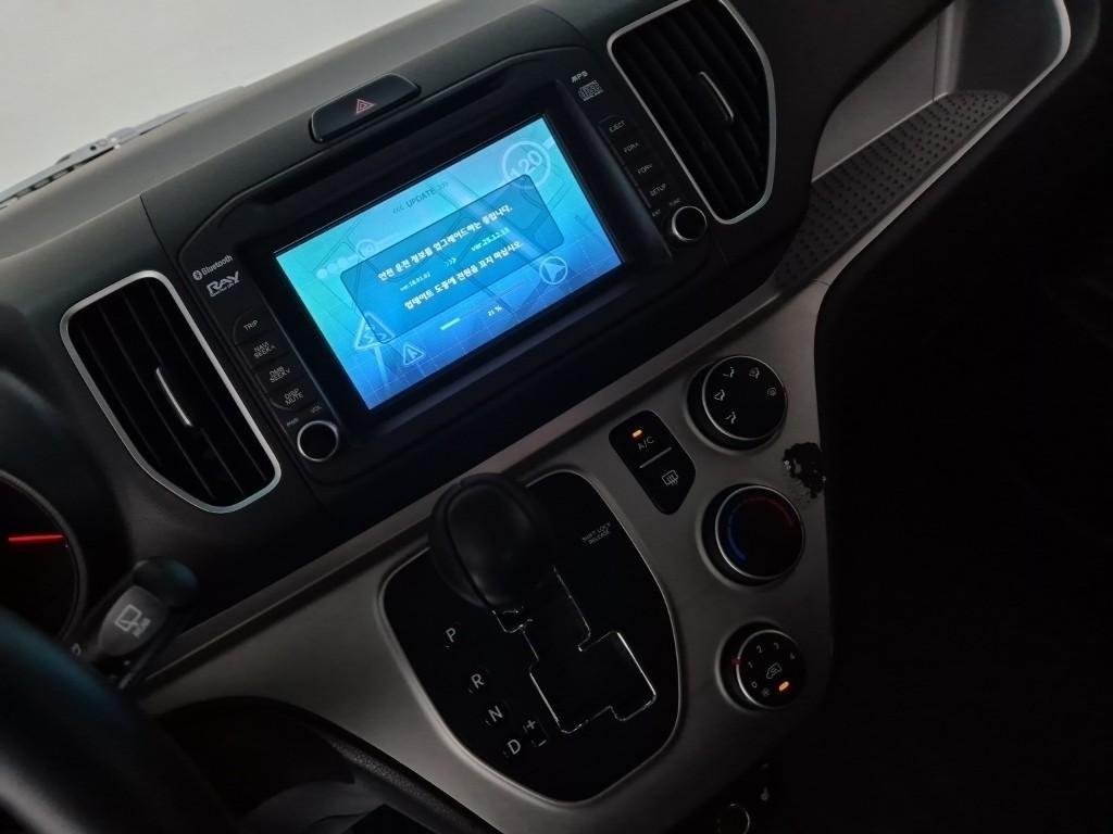 KIA Ray - Vista 9