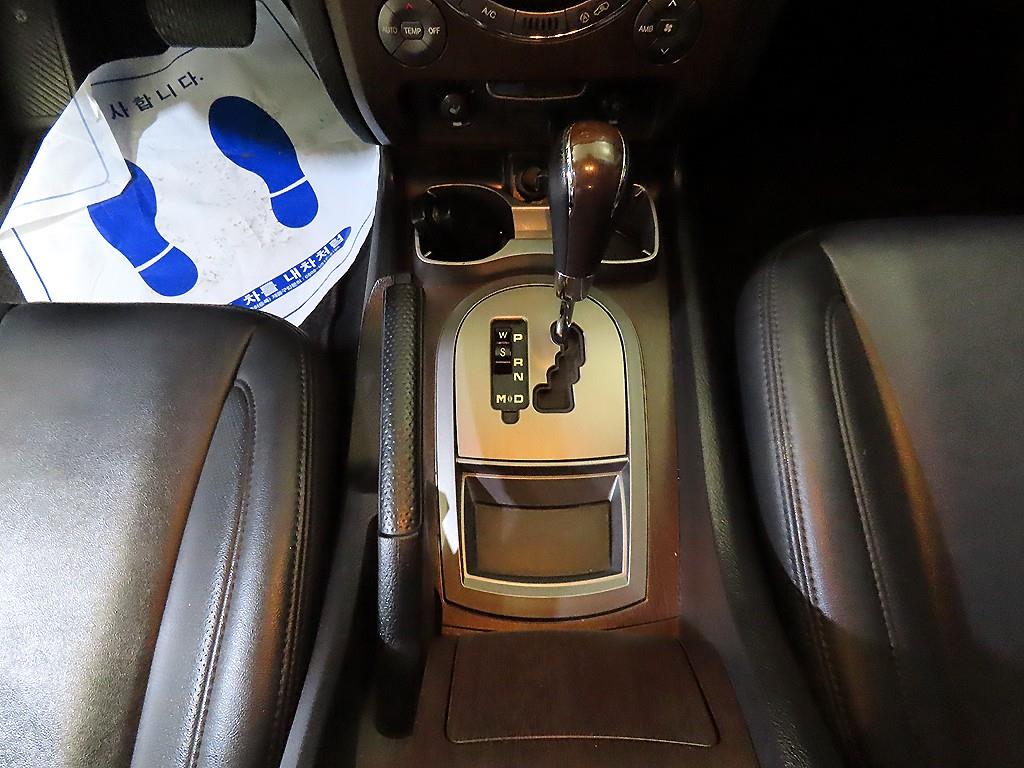 Ssangyong Rexton - Vista 12