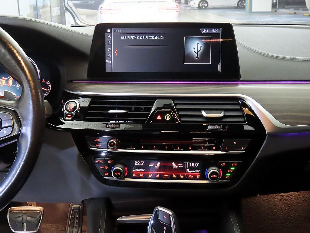 BMW 5 Series - Vista 11