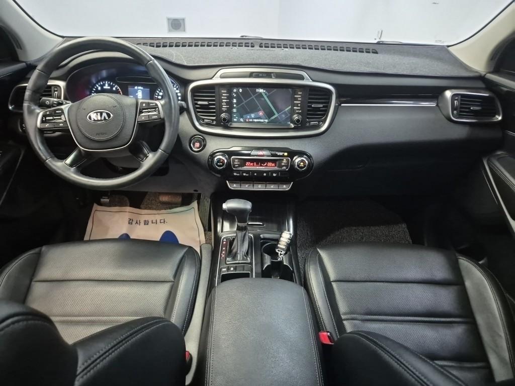KIA Sorento - Vista 7