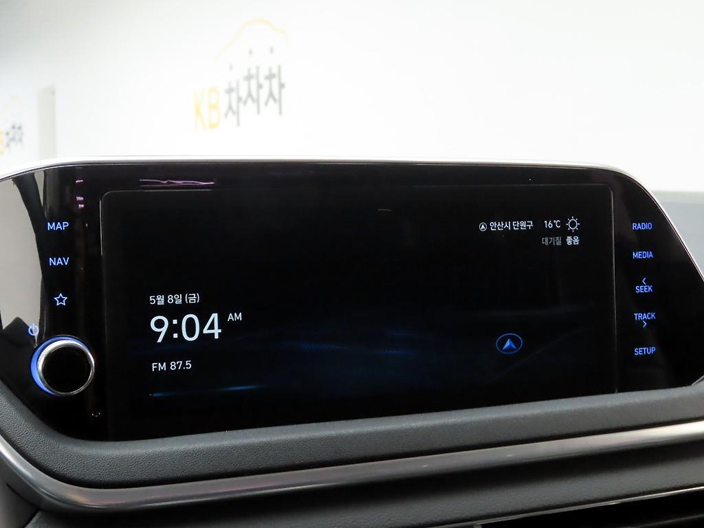 HYUNDAI Sonata - Vista 8