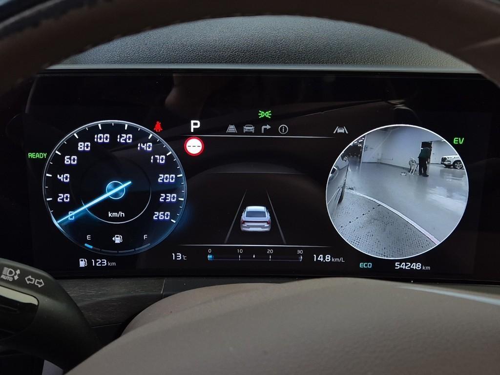 KIA K8 - Vista 6