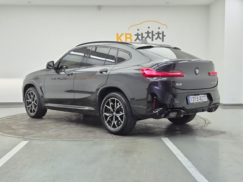 BMW X4 - Vista 3