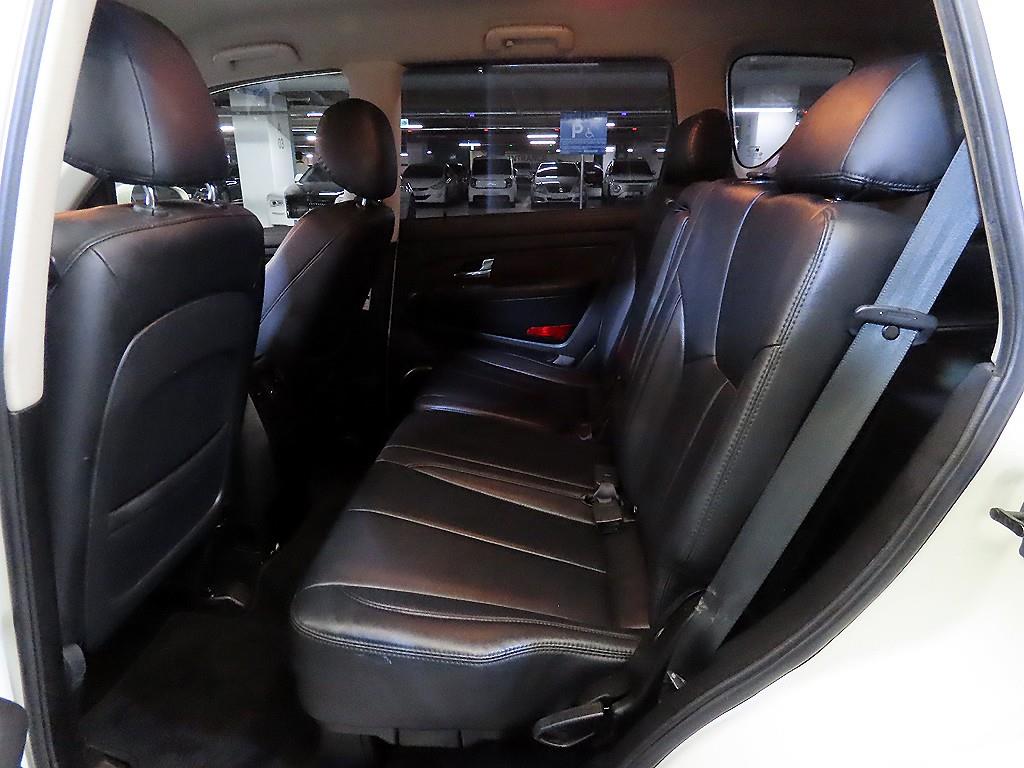 Ssangyong Rexton - Vista 7