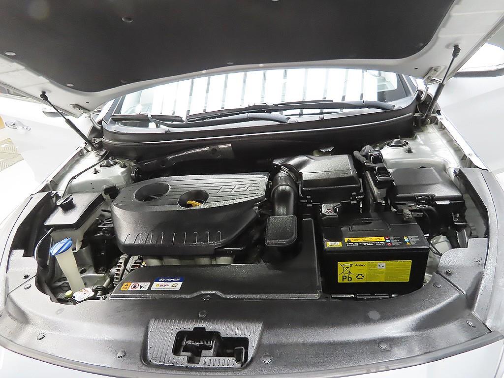 HYUNDAI Sonata 2016 Gris - Importación desde Corea - HF Imports Iquique - Foto 8