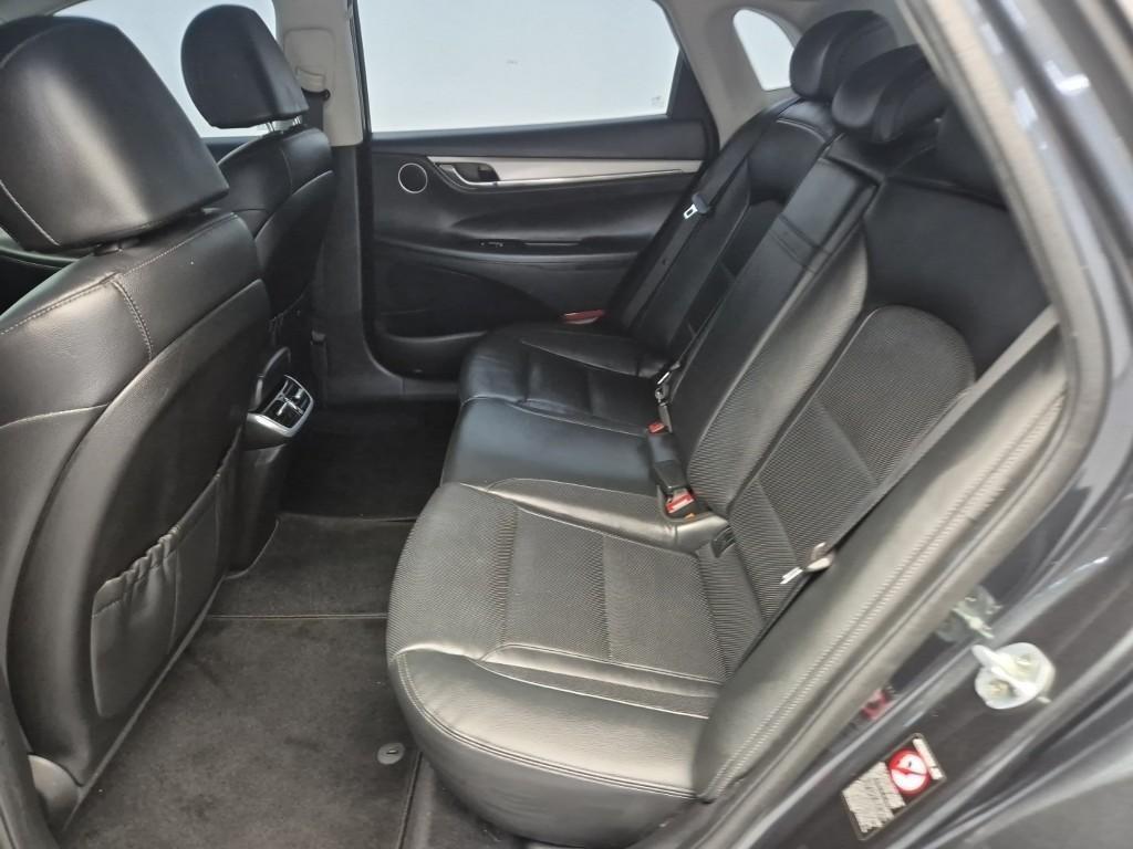 HYUNDAI Grandeur - Vista 12