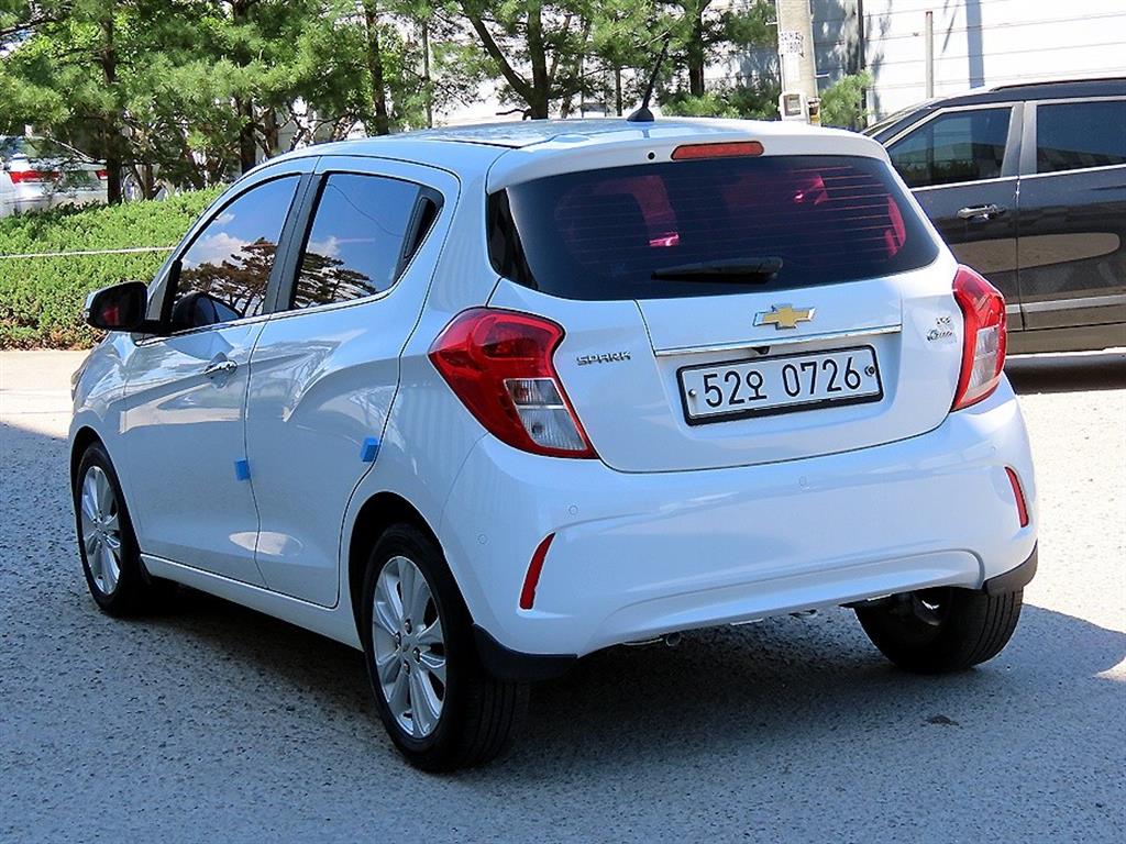 Chevrolet Spark - Vista 3