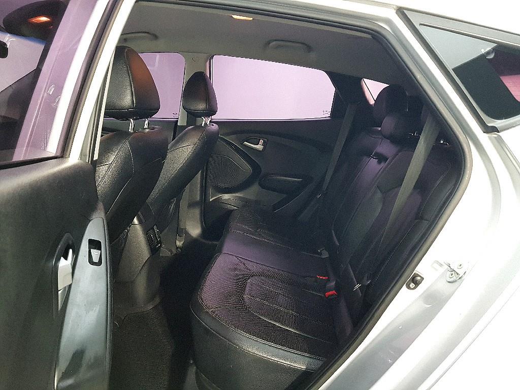 HYUNDAI Tucson - Vista 9