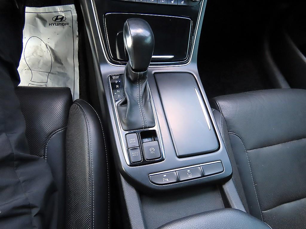 HYUNDAI Grandeur - Vista 10