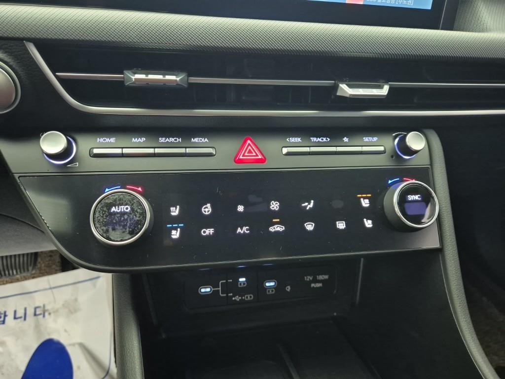 HYUNDAI Sonata - Vista 10