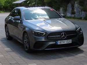 Mercedes Benz E class - Vista 4