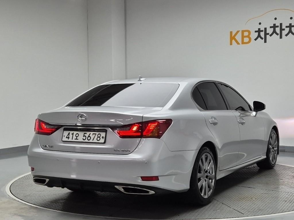 Lexus GS - Vista 2