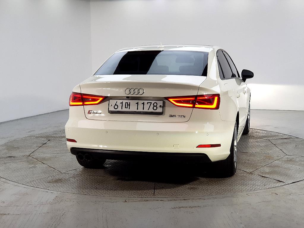 Audi A3 - Vista 3