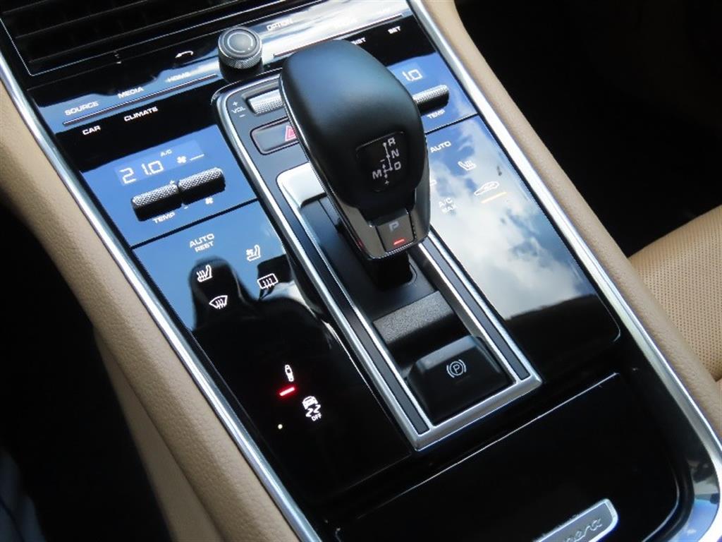 Porsche Panamera - Vista 11
