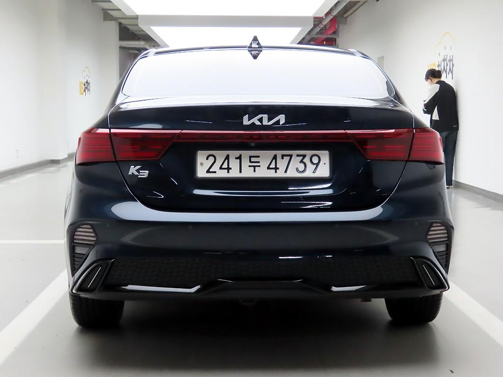 KIA K3 - Vista 3
